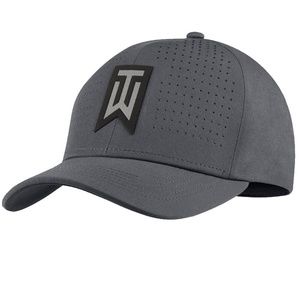 tiger woods nike hat 2018